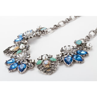 collar-gargantilla-floral-azul-con-perlas-modelo-c025-gossip-collection-1