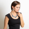 collar-gargantilla-floral-azul-con-perlas-modelo-c025-marielene-goncalvez-gossip-collection-1